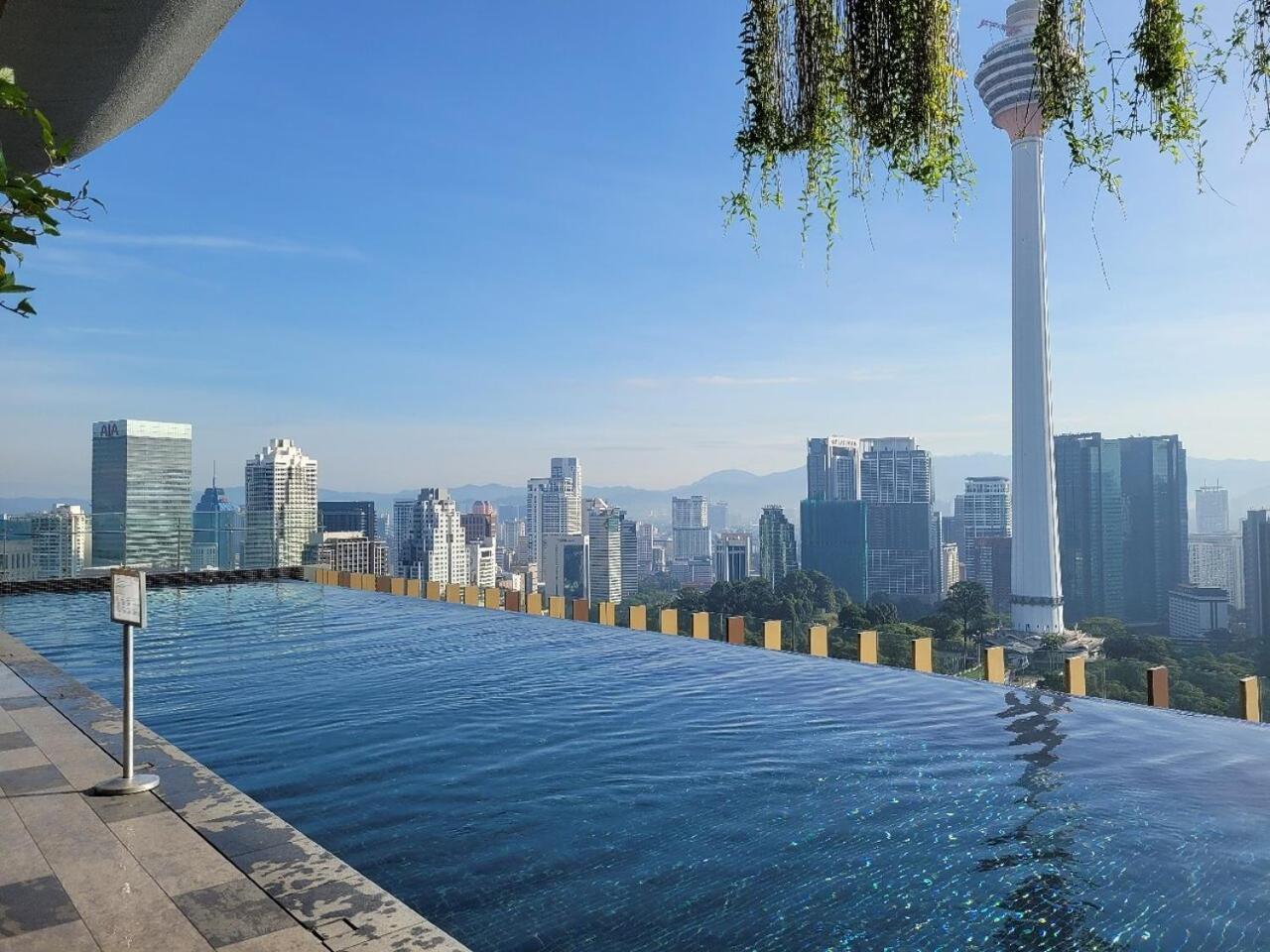 Ceylonz Suites By Plush Kuala Lumpur Exterior foto
